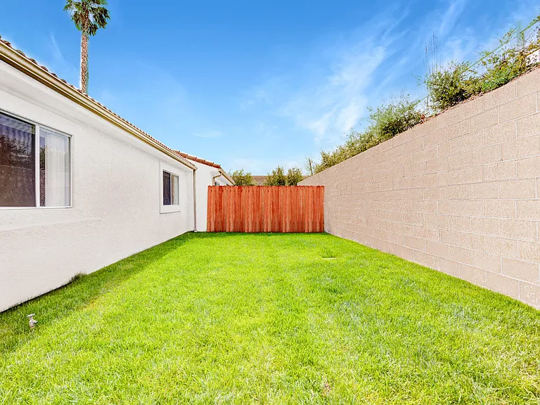 Sand Canyon Villas & Townhomes — Photo 81