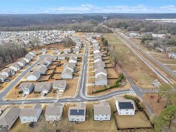 4th image of 23 Embry Blvd