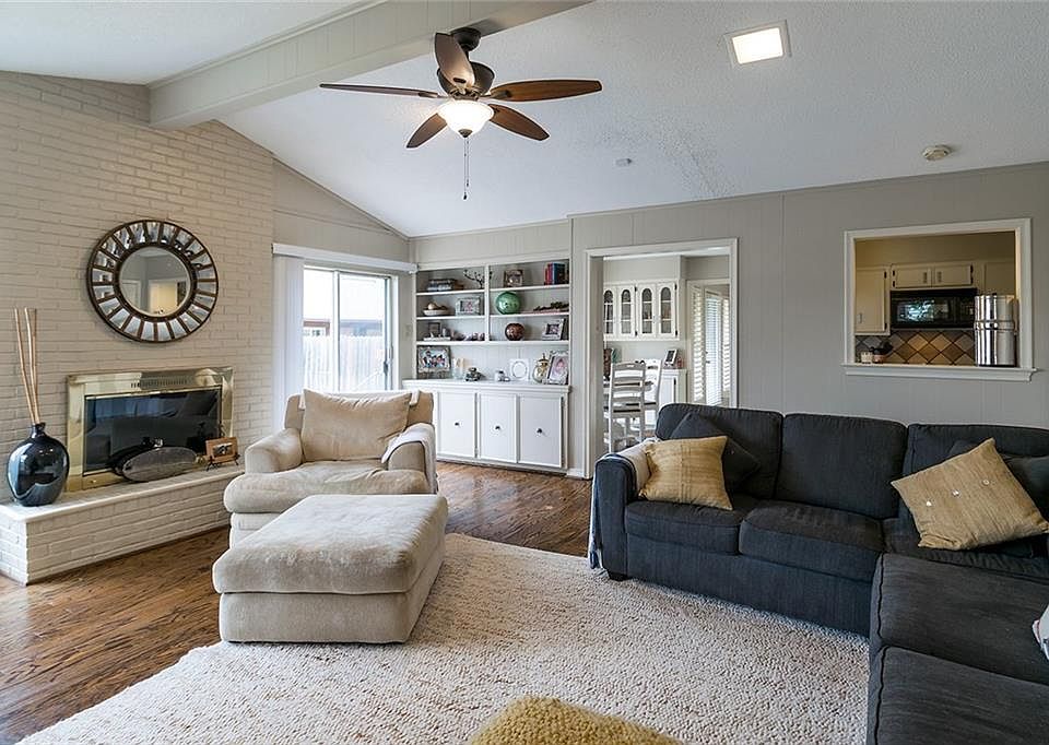 1st image of 10523 Egret Ln