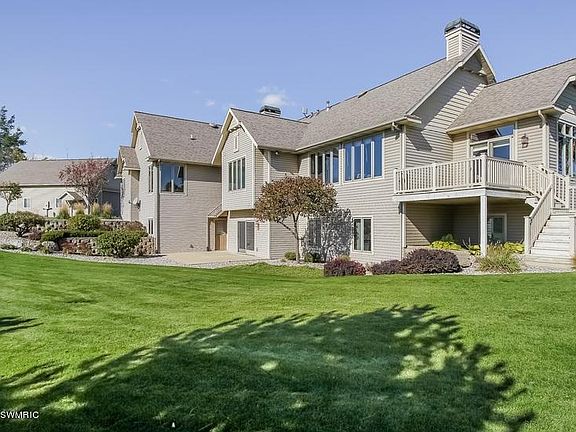 3rd image of 763 Avonlea Ln