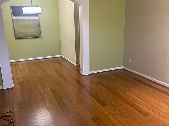 3rd image of 4801 Lyons View Pike