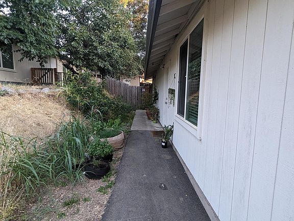 5th image of 4318 Illinois Ave