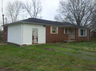 16 Wright Rd, Fayetteville, TN 37334