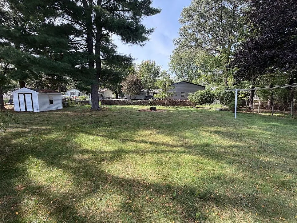 3 bed, 2.5 bath, 1782 sqft, $1,895 — Photo 2