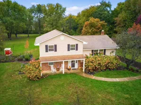 9221 London Rd, Orient, OH 43146