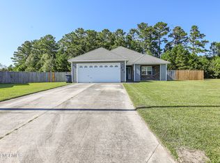 205 Ivy Glen Ln, Jacksonville, NC 28546