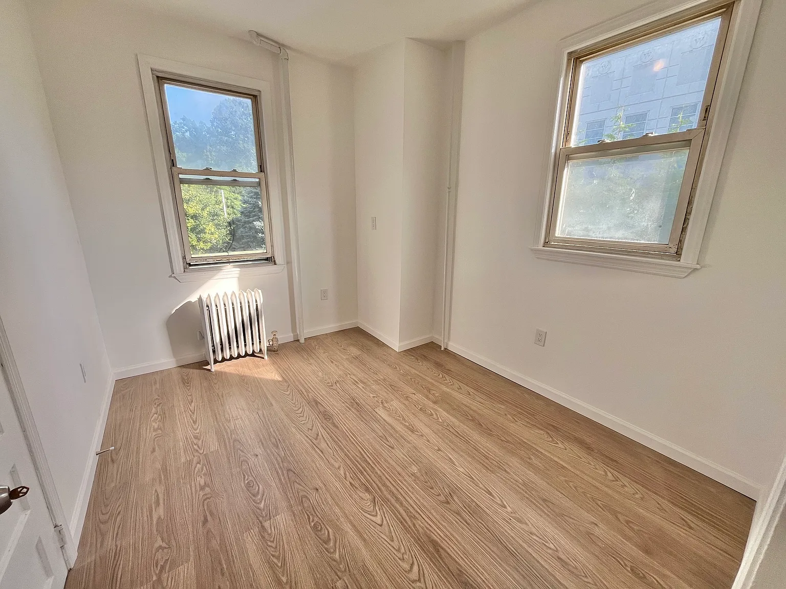 3 bed, $3,350 — Photo 4