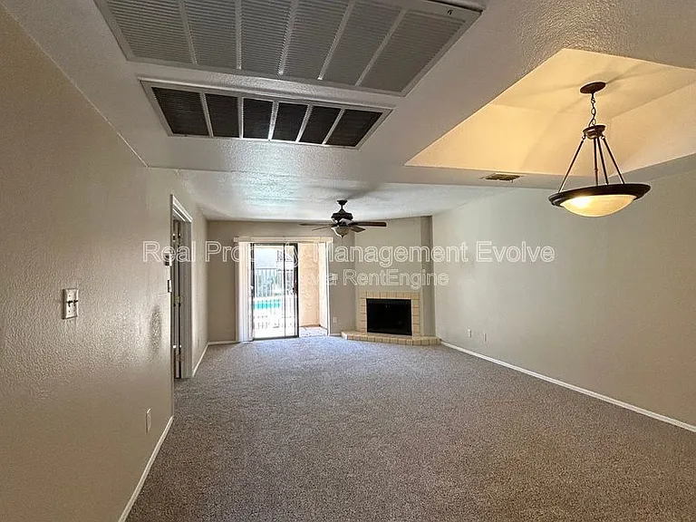 9465 N 92nd St #108 — Photo 12
