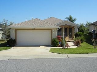 5051 China Sea Dr, Tavares, FL 32778