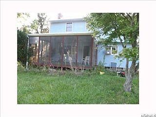 3rd image of 469 South St