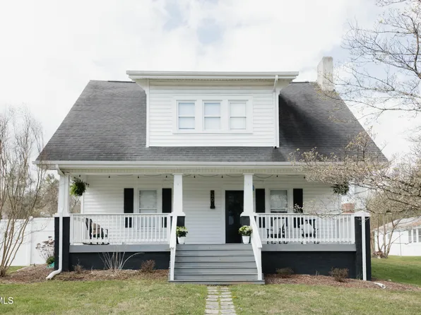 340 Carter St, Bluff City, TN 37618