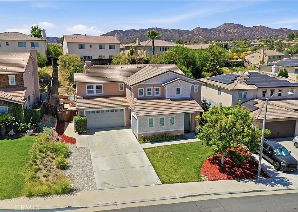 1st image of 40740 Clancy Ct