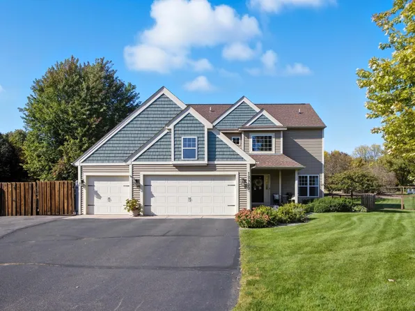 12930 44th Place Cir NE, Saint Michael, MN 55376