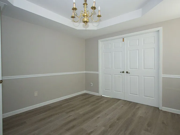 3292 Shady Valley Ct — Photo 9