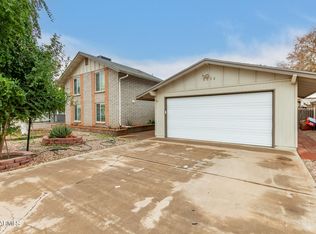 5532 W Mission Ln, Glendale, AZ 85302