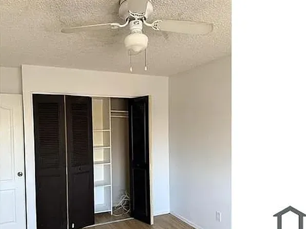 6649 N 44th Ave, Glendale, AZ 85301