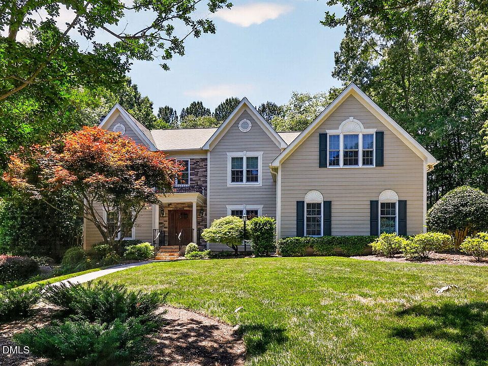 1st image of 104 Beeston Ct