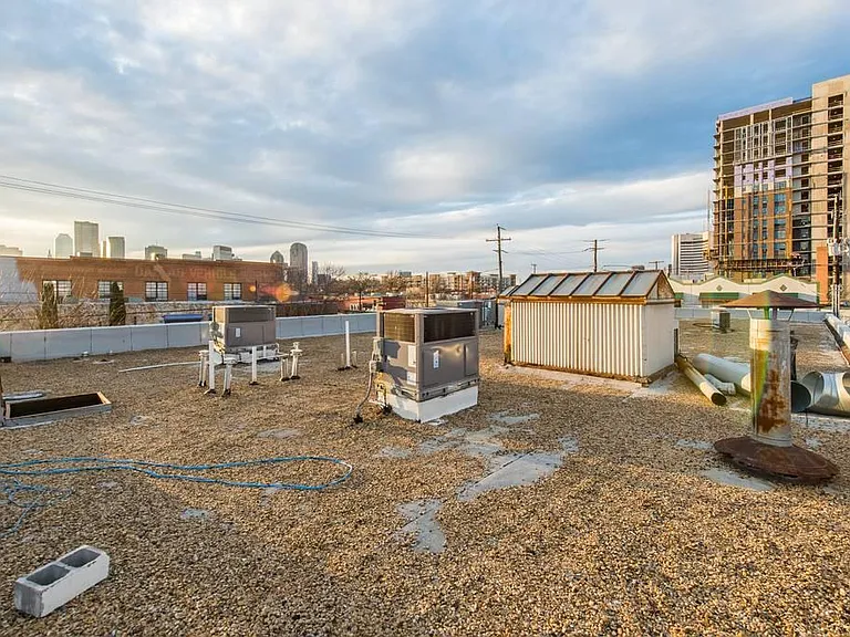 3100 Commerce St #140 — Photo 42
