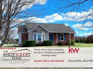 4917 Hyde Rd, Springfield, TN 37172