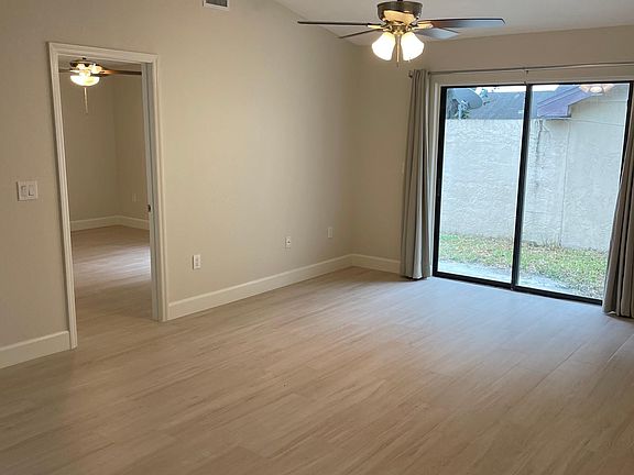 2nd image of 127 Scottsdale Loop