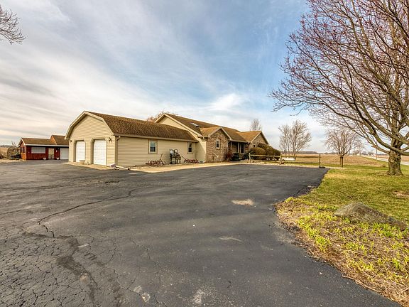 4th image of 2713 W County Road 1000 N