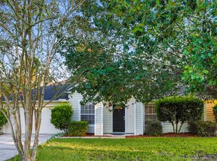 9099 Rockpond Meadows Dr, Jacksonville, FL 32221
