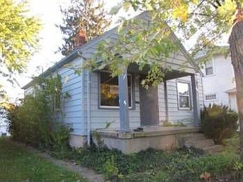 1st image of 160 Laura Ave