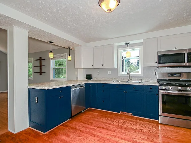 12433 Webster Rd — Photo 19