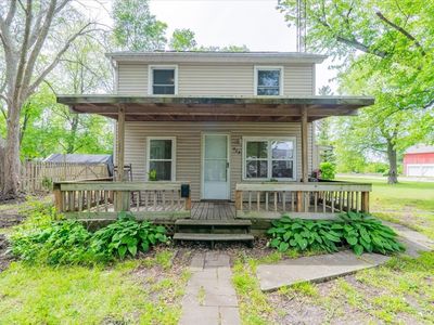 323 N 2nd Ave, Chenoa, IL, 61726