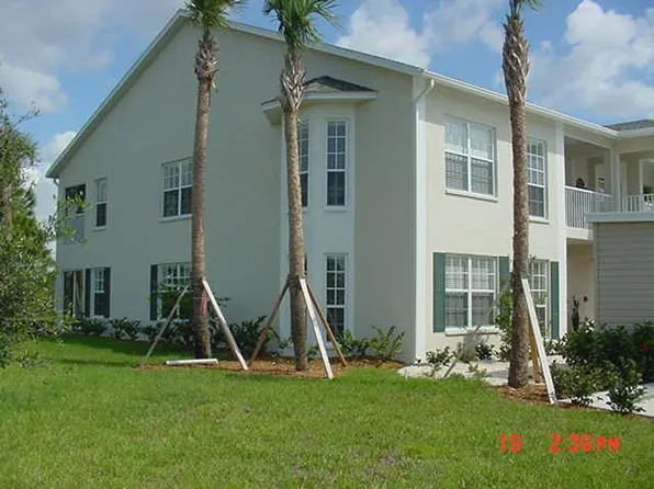 868 Saranac Lake Dr APT 201, Venice, FL 34292