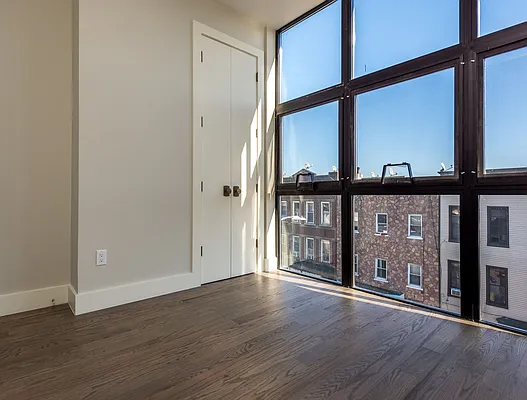 Rented by Nooklyn NYC LLC | media 59