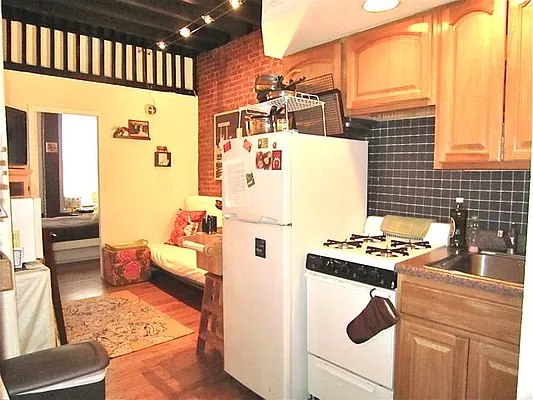 Rented by City Connections Realty | media 23