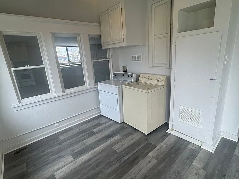 8190 Quebec St — Photo 11