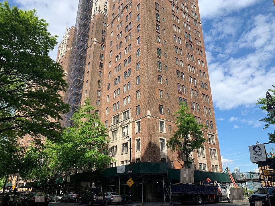 1st image of Coop 25 Tudor City Pl #1405