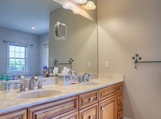 544 Sparton Rd, York, PA 17403