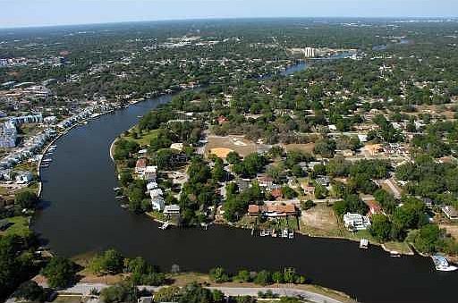 End of street is BOTTOM LEFT in pic