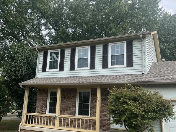411 Bluff Dr, Clarksville, TN 37043