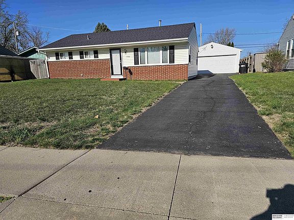 2nd image of 3108 S 38th Ave