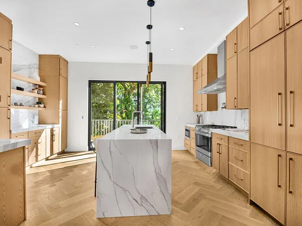 408 Monroe St, Brooklyn, NY 11221
