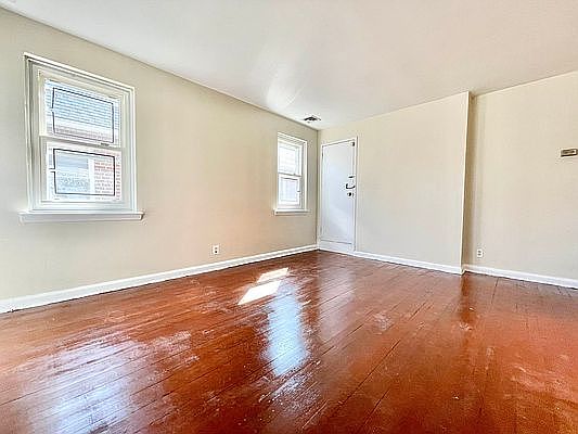 3rd image of 150-32 24th Ave #1F