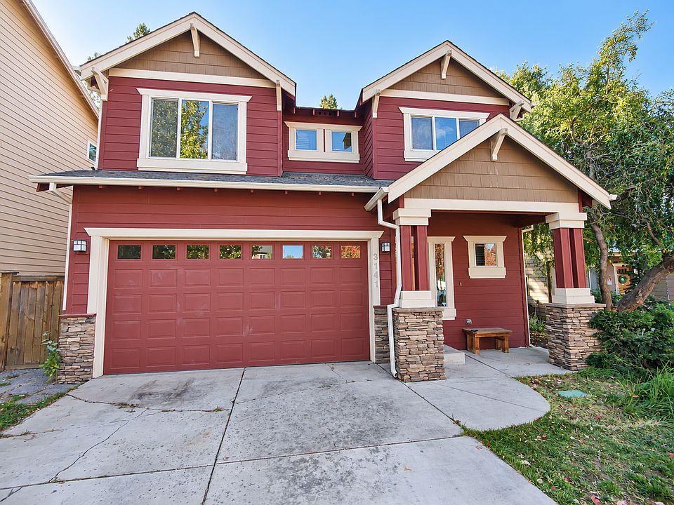 1st image of 3141 NE Monte Vista Ln