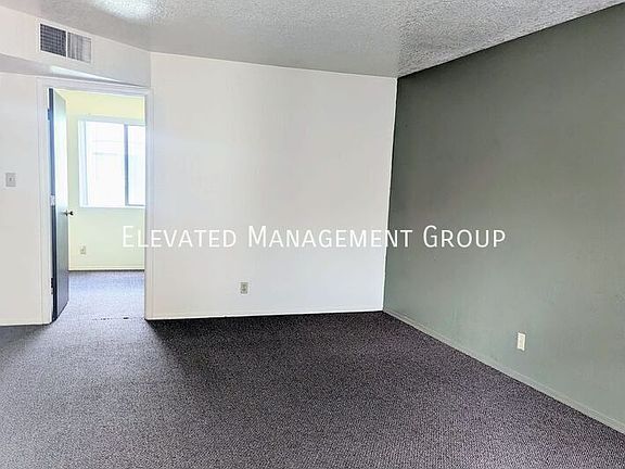 2nd image of 133 Manzano St NE