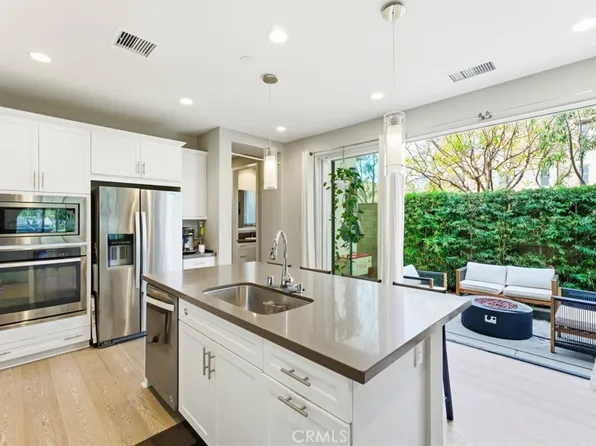 330 Magnet, Irvine, CA 92618