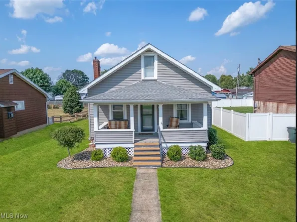 1207 12th St, Vienna, WV 26105