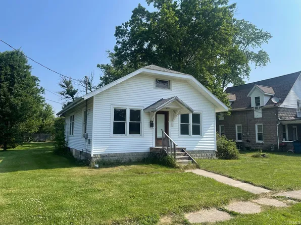 621 Pennsylvania Ave, Plymouth, IN 46563