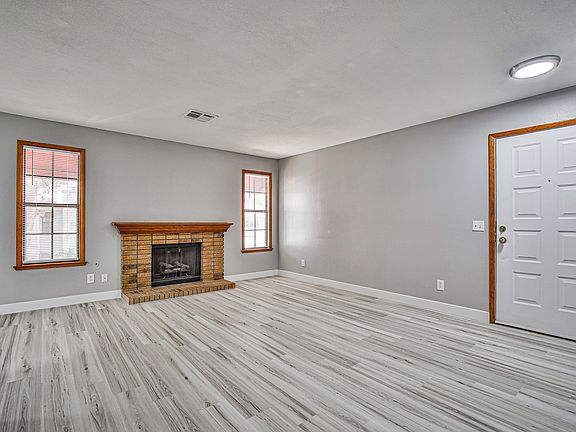 5th image of 6649 W Tropicana Ave Unit 203