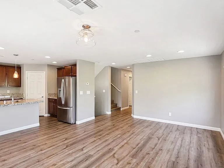 9940 Sable Point St — Photo 16