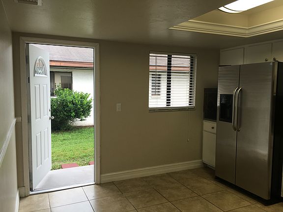 5th image of 4514 Santa Barbara Blvd