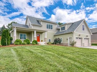 1706 Asher Ln, Blacksburg, VA 24060