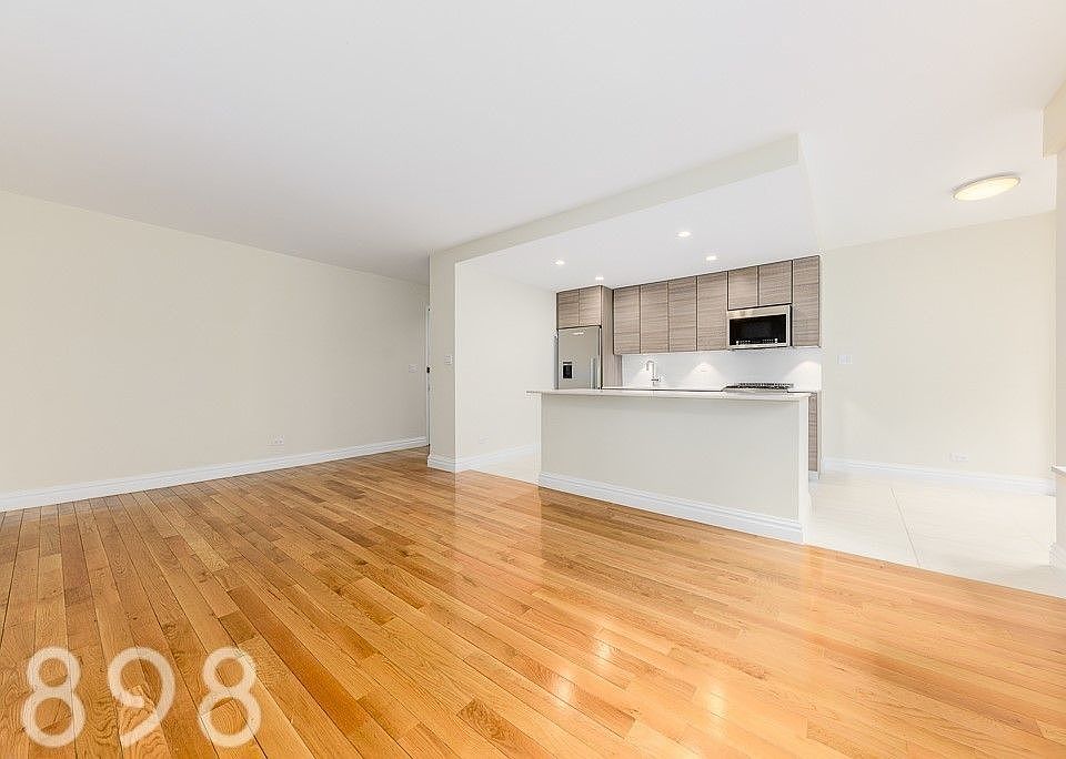 1st image of 135 W 96th St APT 2C